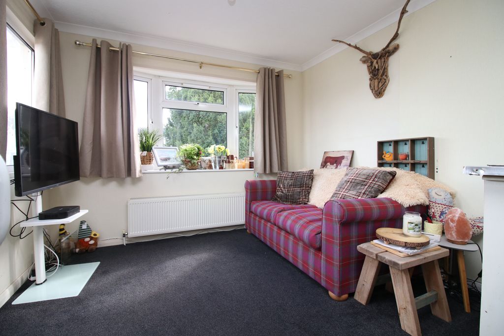 Property photo 3 of 20