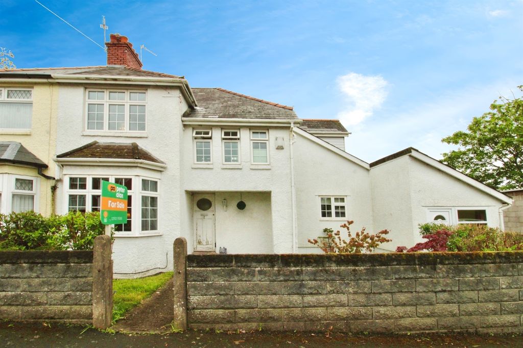 Property photo 1 of 15