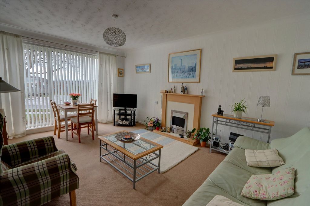 Property photo 2 of 10 Picture No. 09