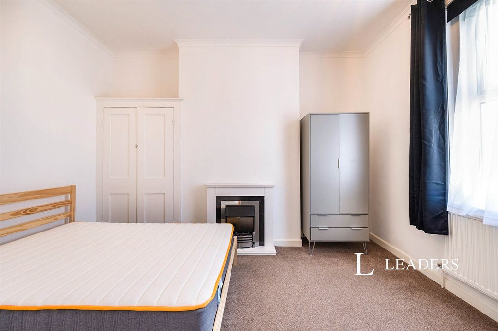 Property photo 1 of 10 Picture No. 24