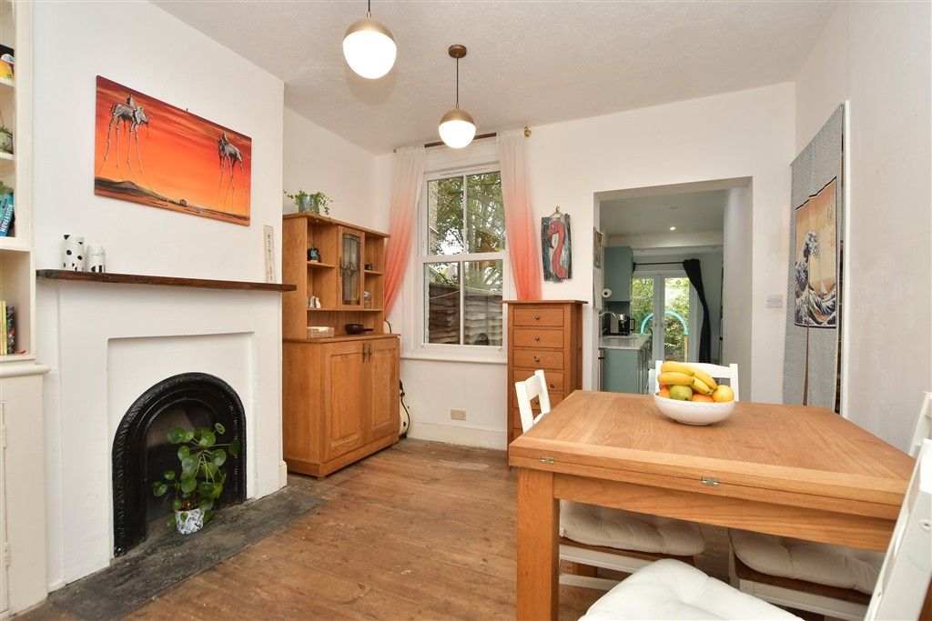 Property photo 3 of 10 Dining Area