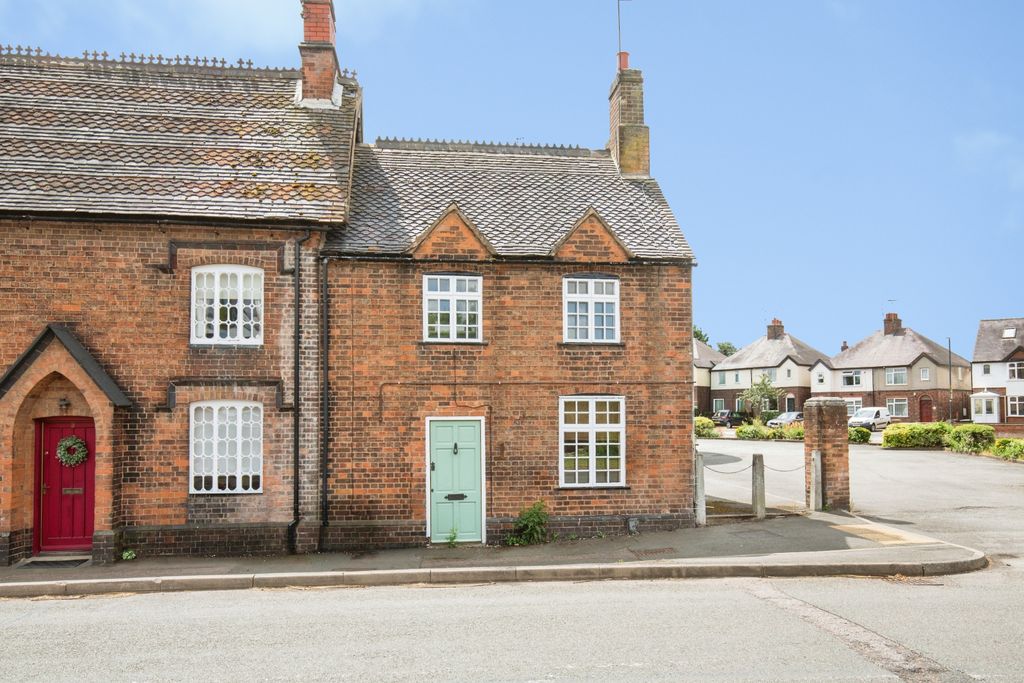 Property photo 1 of 14 F9ce4B97-Mw26-762