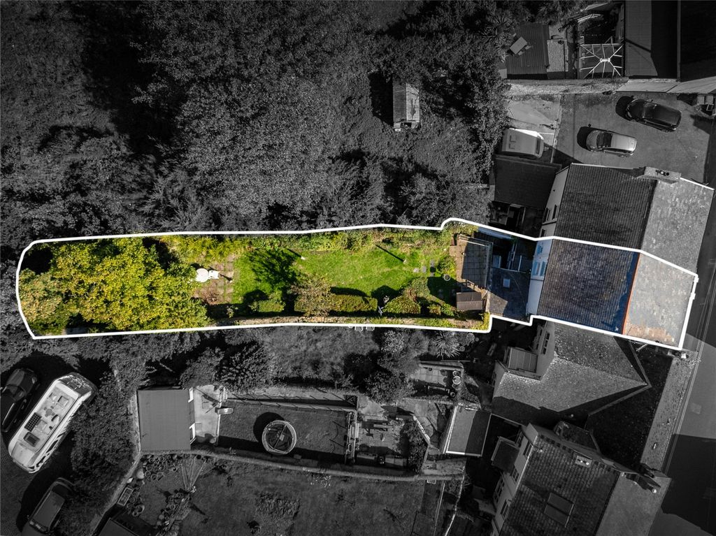 Property photo 3 of 16 Picture No. 16