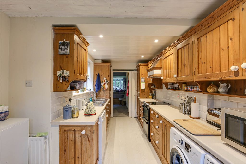 Property photo 3 of 14 Picture No. 13