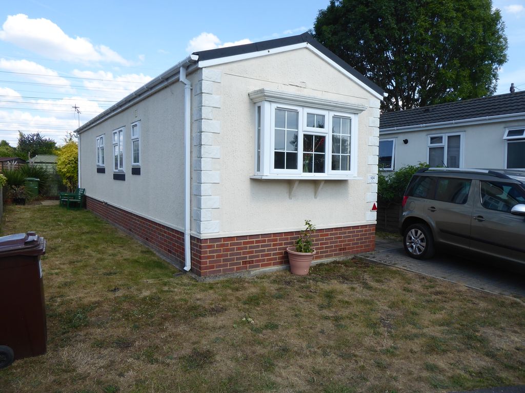 Property photo 1 of 11