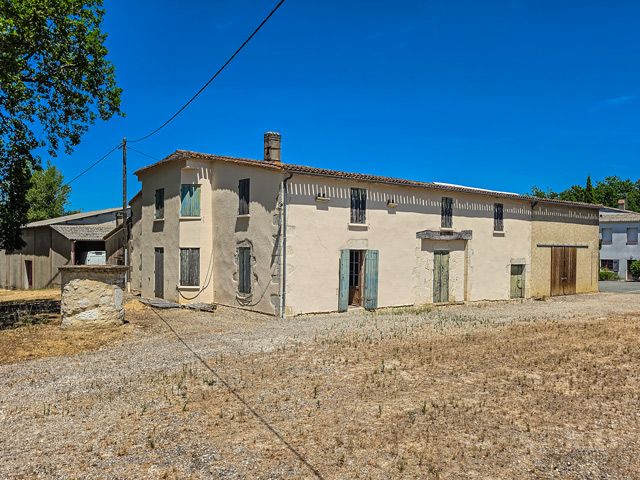 Property photo 1 of 31 Main Exterior View