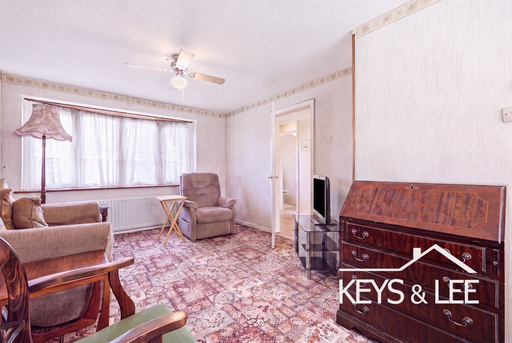 Property photo 3 of 14 5308914