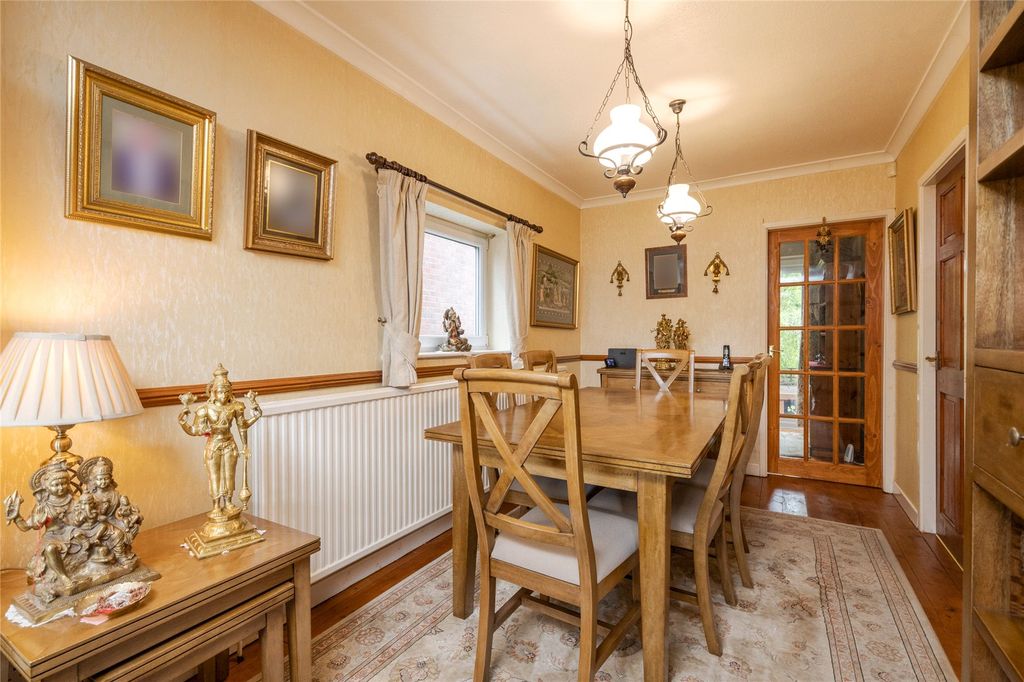 Property photo 3 of 17 Picture No. 19