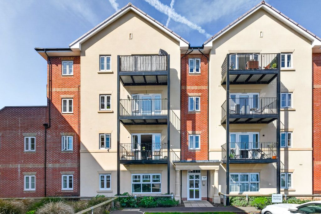 Property photo 1 of 18 Photo 1