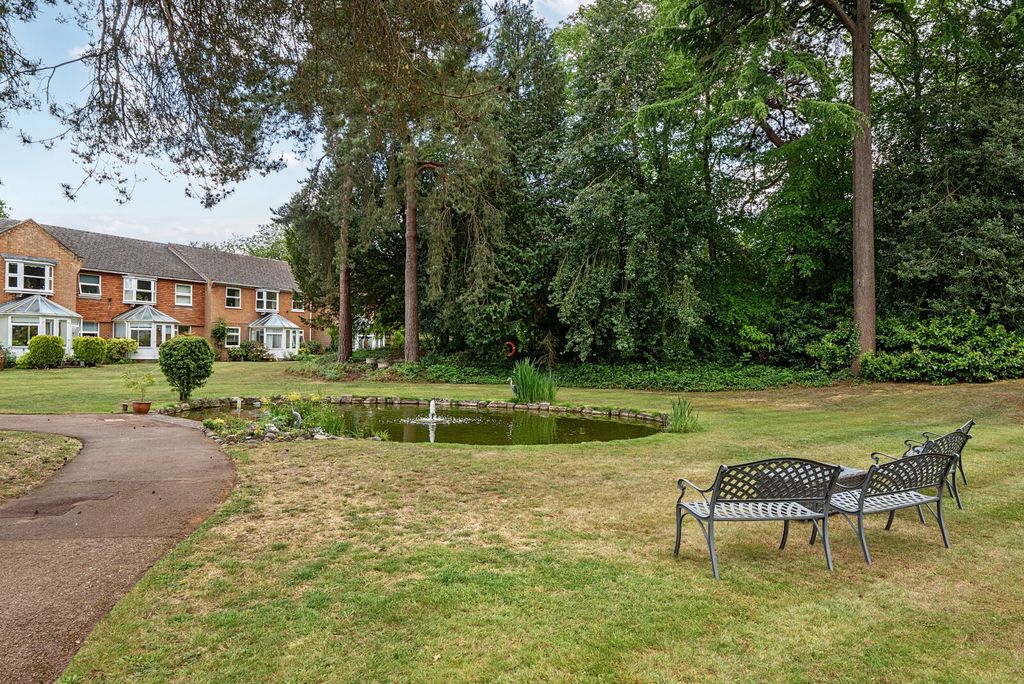 Property photo 2 of 16 1457096-4-69Fc633...