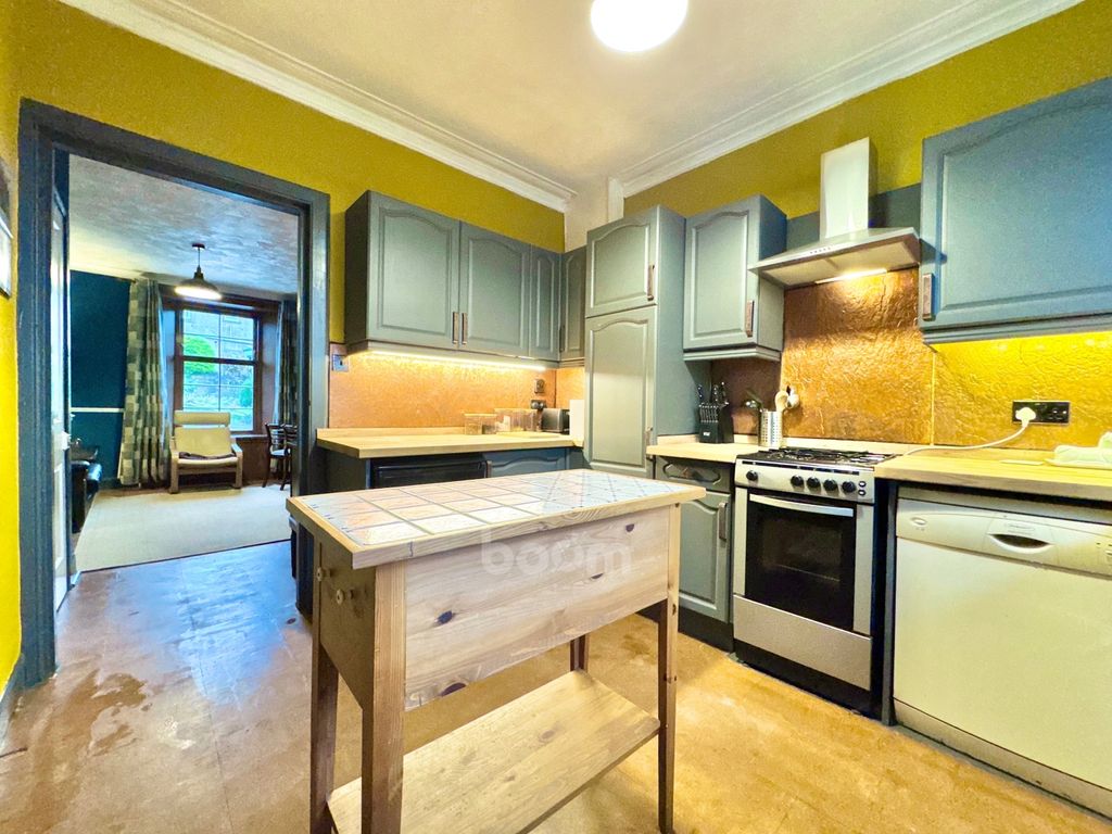 Property photo 3 of 42 Img_7068