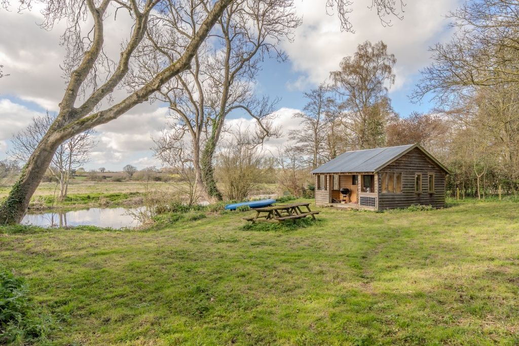 Property photo 3 of 30