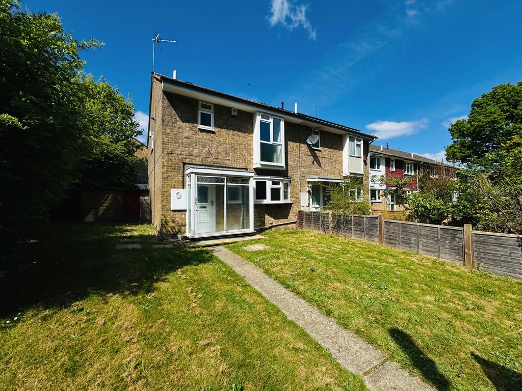 Property photo 2 of 19