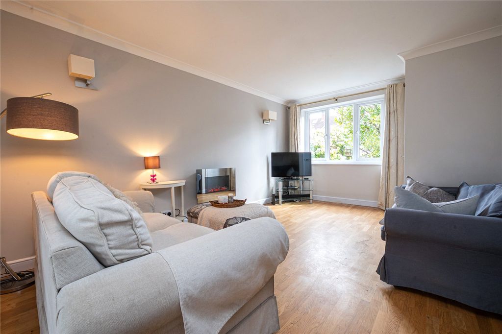 Property photo 3 of 14 Picture No. 3