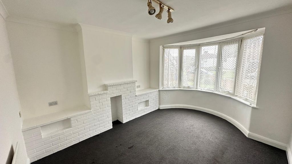 Property photo 2 of 12 Whatsapp Image 2026-01-29 At 4.03.57 Pm (1)