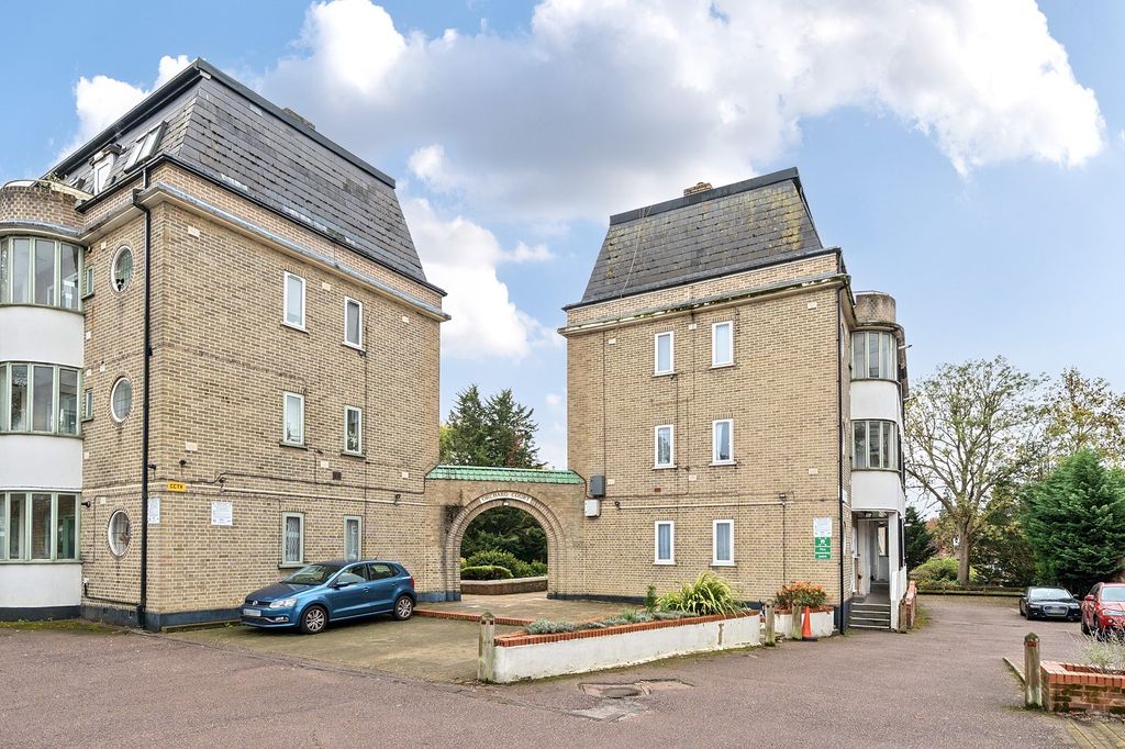 Property photo 2 of 11 Not Specified