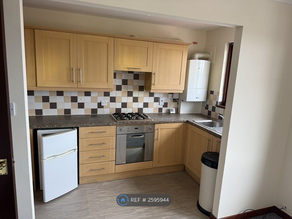 Property photo 2 of 5