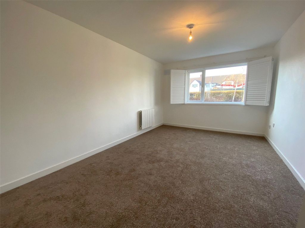 Property photo 2 of 6 Picture No. 05