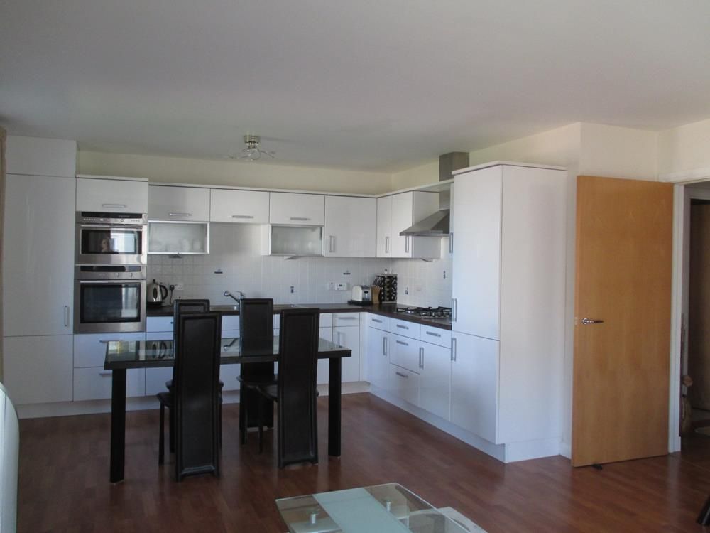 Property photo 3 of 12 038