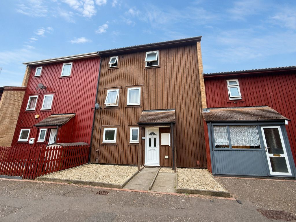 Property photo 1 of 2