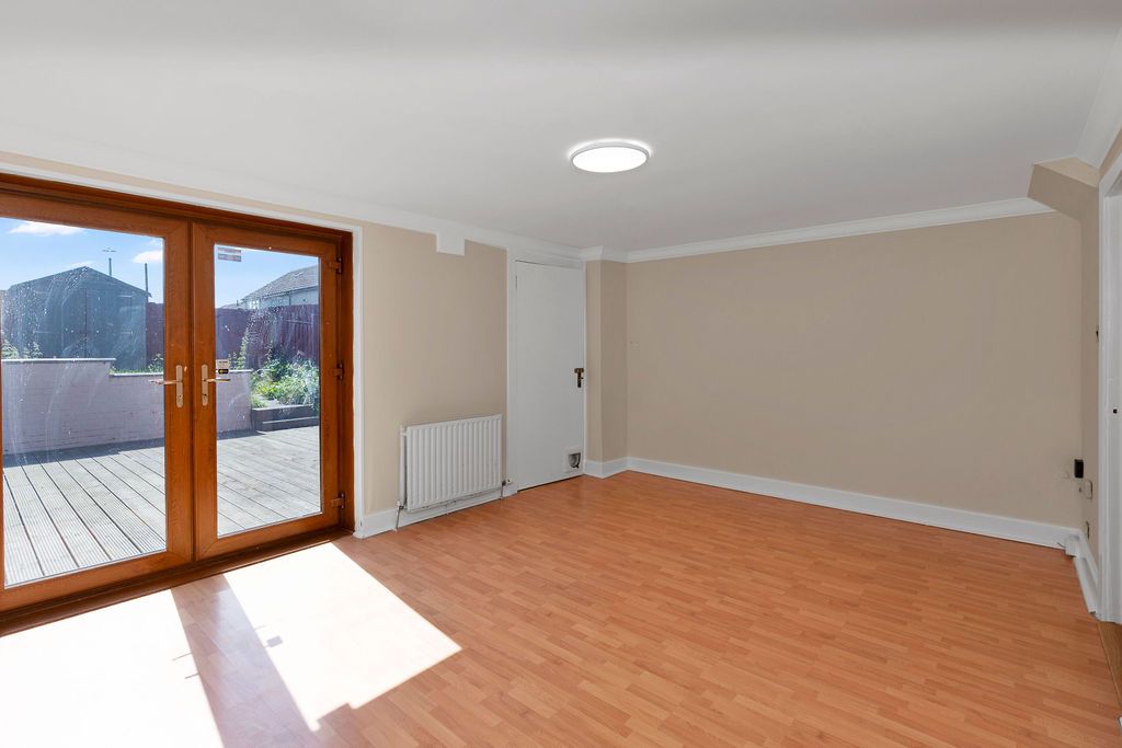 Property photo 1 of 16 Photo 1