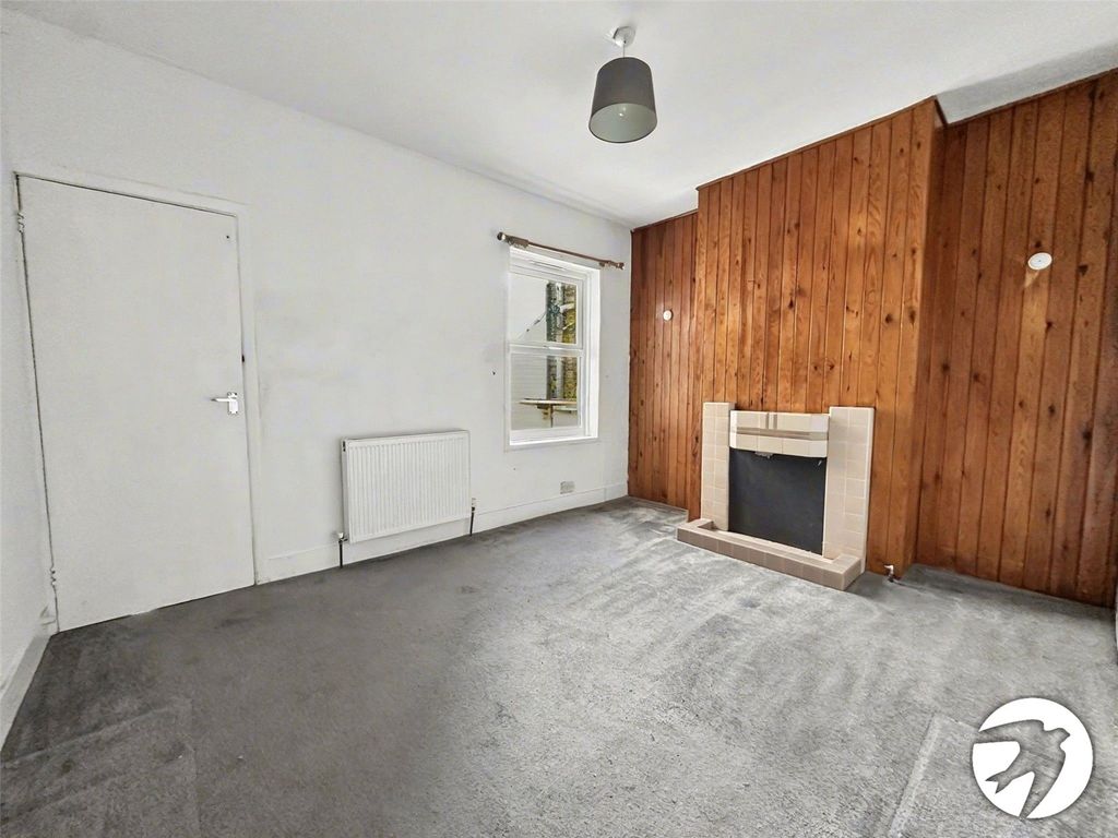 Property photo 2 of 11 Reception 1