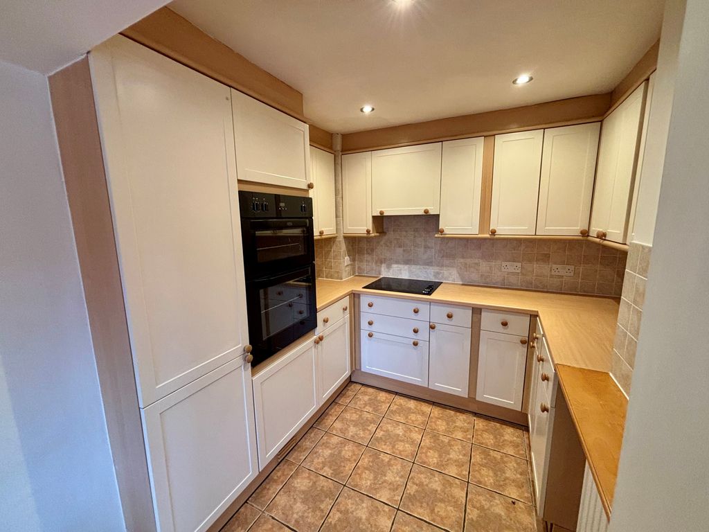 Property photo 3 of 21 View