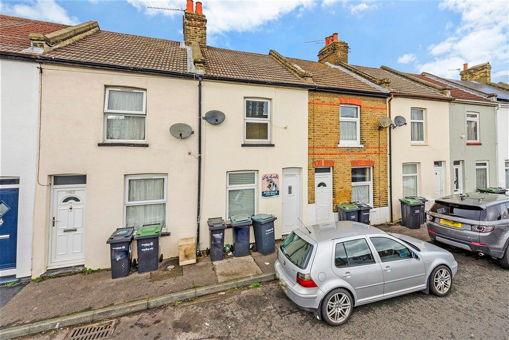 Property photo 1 of 6 External (Web)