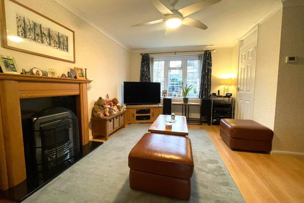 Property photo 2 of 12 Picture No. 02