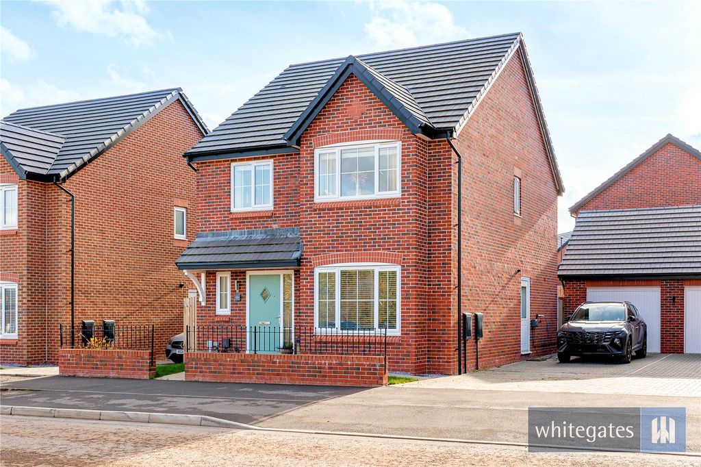 Property photo 2 of 42 Picture No. 02