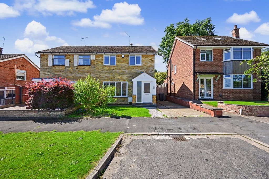 Property photo 1 of 19