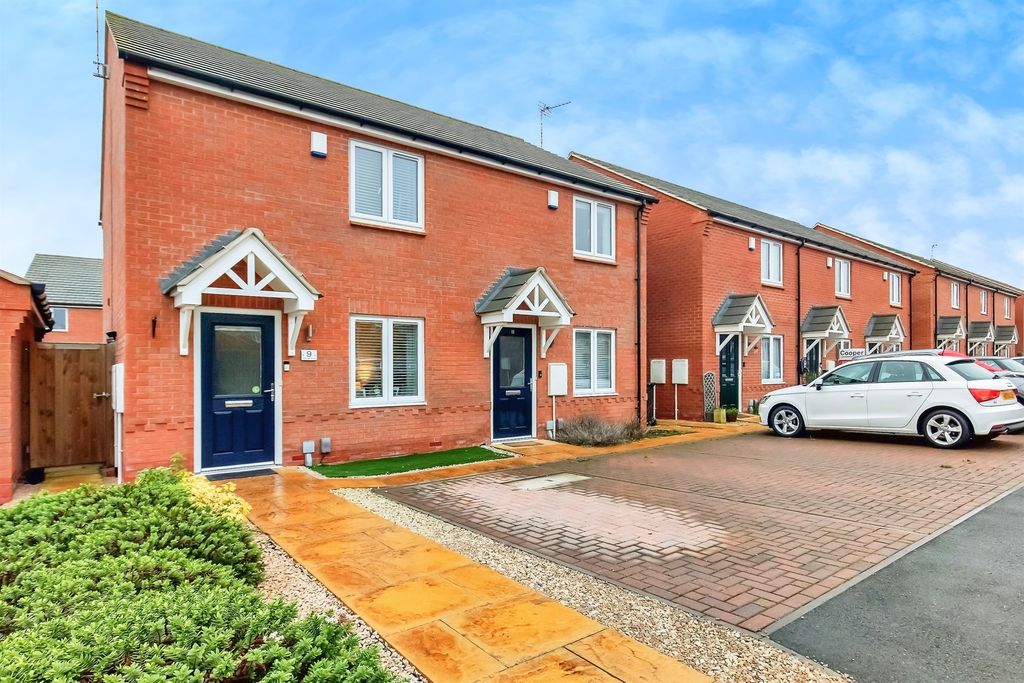 Property photo 1 of 13