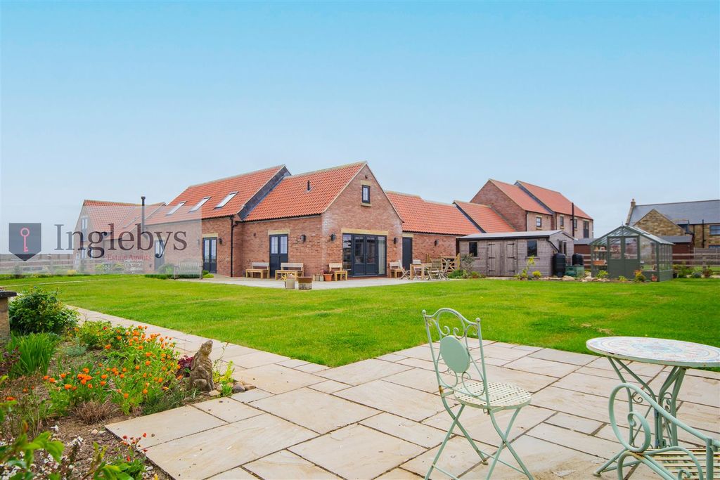 Property photo 1 of 55