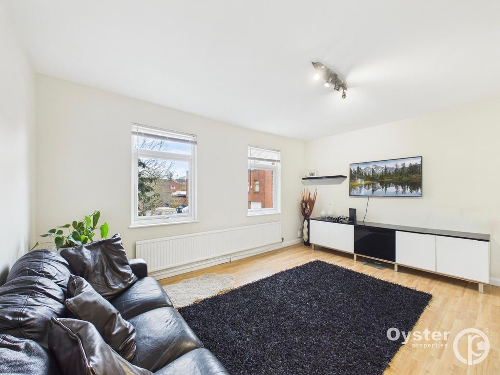 Property photo 2 of 17 Reception