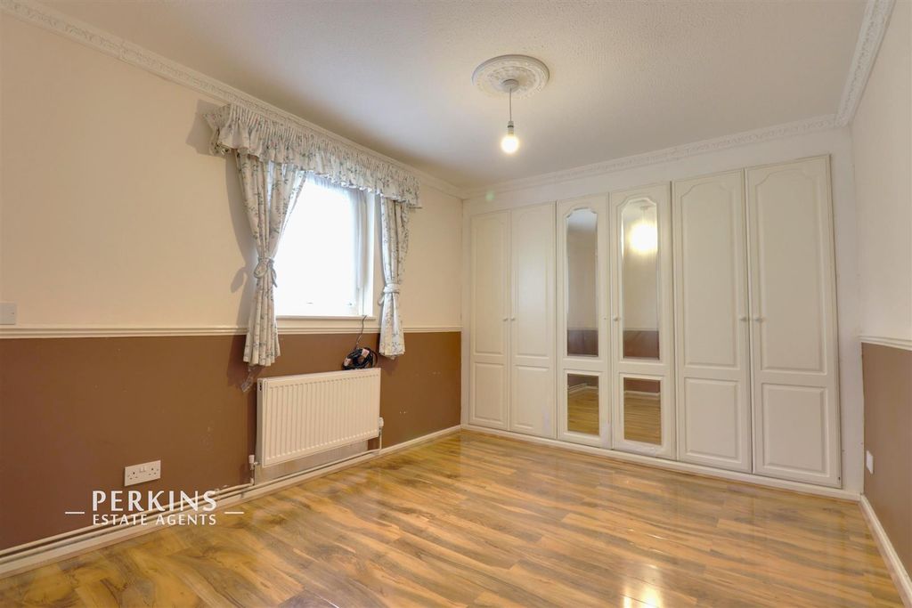 Property photo 3 of 5 Rec.Jpg