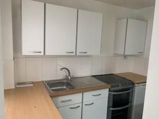 Property photo 3 of 9 Kitchen 3.Jpg