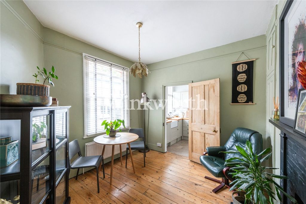 Property photo 3 of 16 Picture No. 09