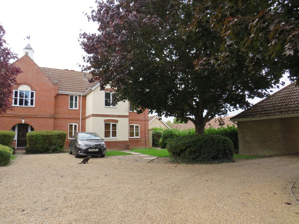 Property photo 1 of 7 View