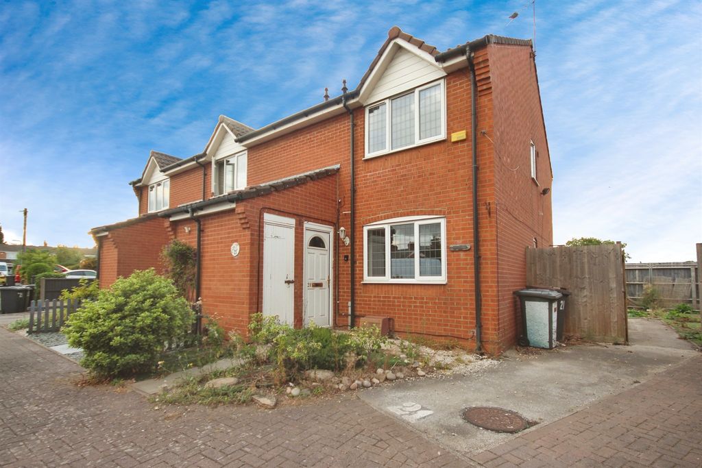 Property photo 1 of 13
