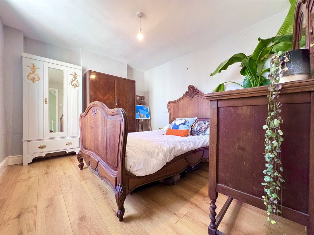 Additional image 16 of 5 bed terraced house for saleFortuneswell, Portland, Dorset DT5