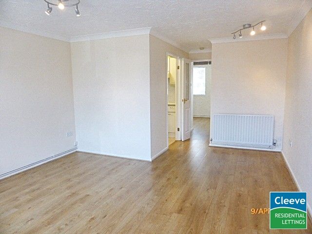 Property photo 2 of 15 P1070751