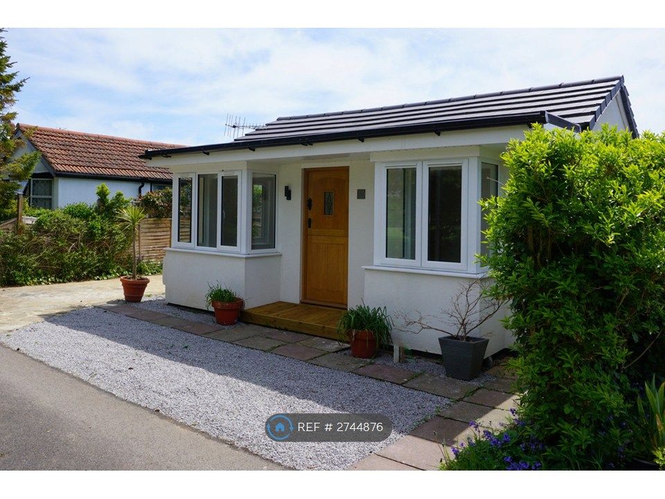 Property photo 1 of 8 Front View