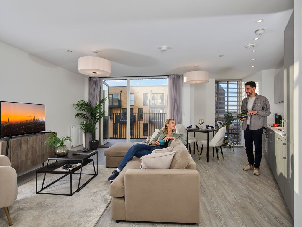 Property photo 2 of 6 242160-125A