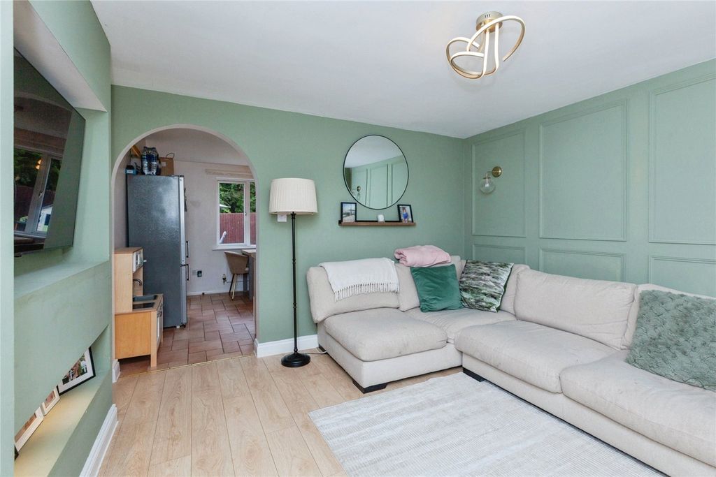 Property photo 2 of 17 Picture No. 09