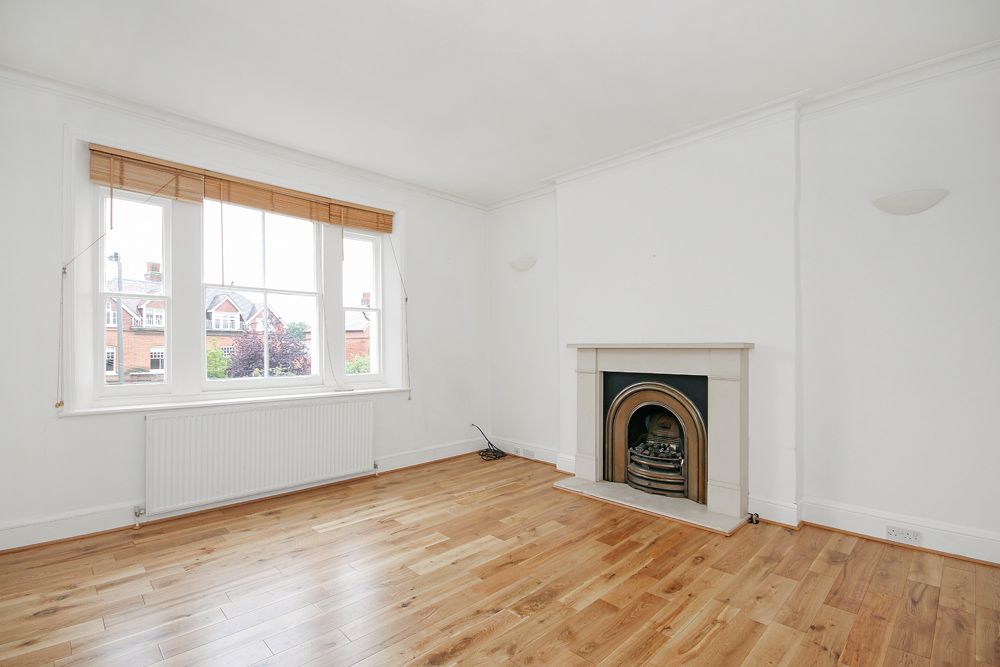 Property photo 1 of 6 Photo 6