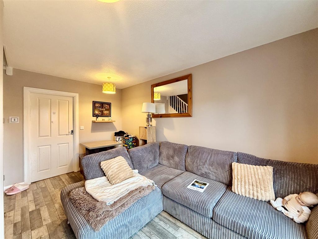 Property photo 3 of 15 3