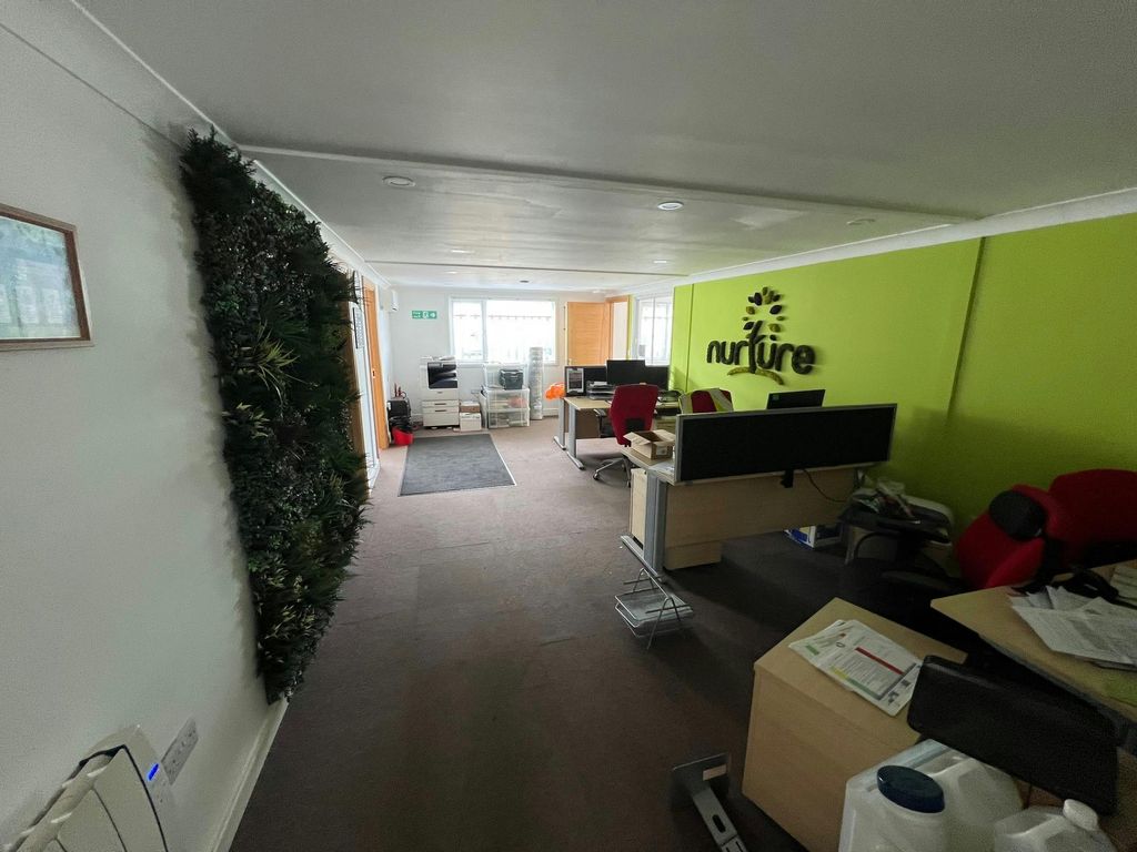 Property photo 2 of 18 4.Jpg