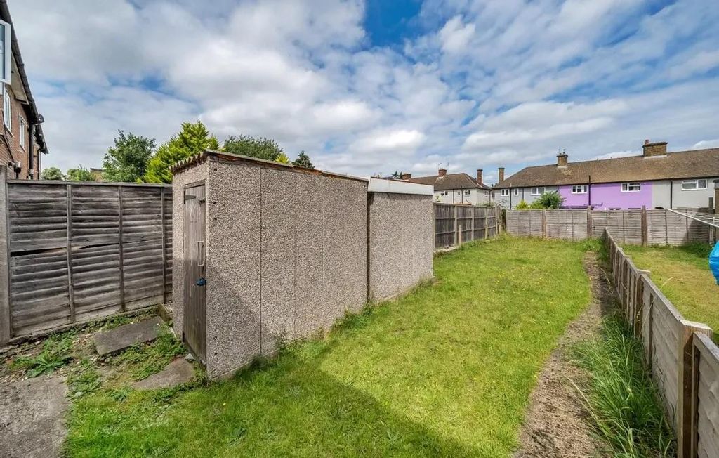 Property photo 3 of 10 Own Rear Garden