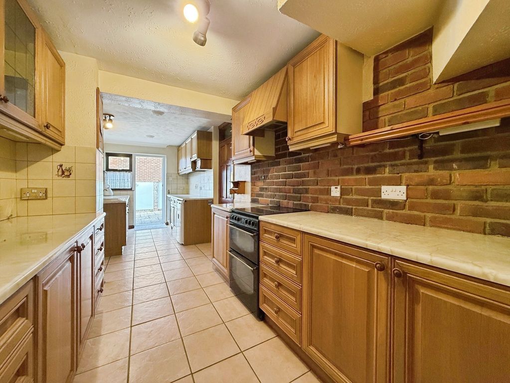 Property photo 2 of 16 Pbox-Img.Jpg