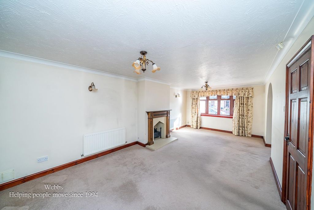 Property photo 2 of 33 Dsc04225.Jpg